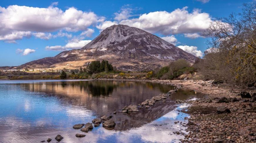 Apartament Dungloe Lakeside Lodging Zewnętrze zdjęcie